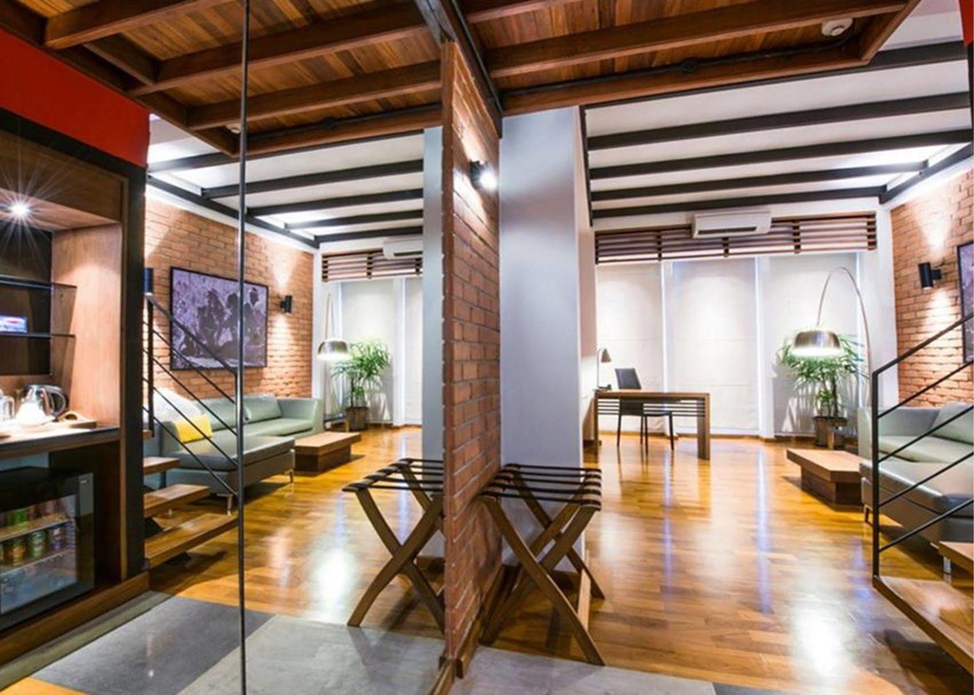 The Loft Hotel Downtown Yangón Exterior foto