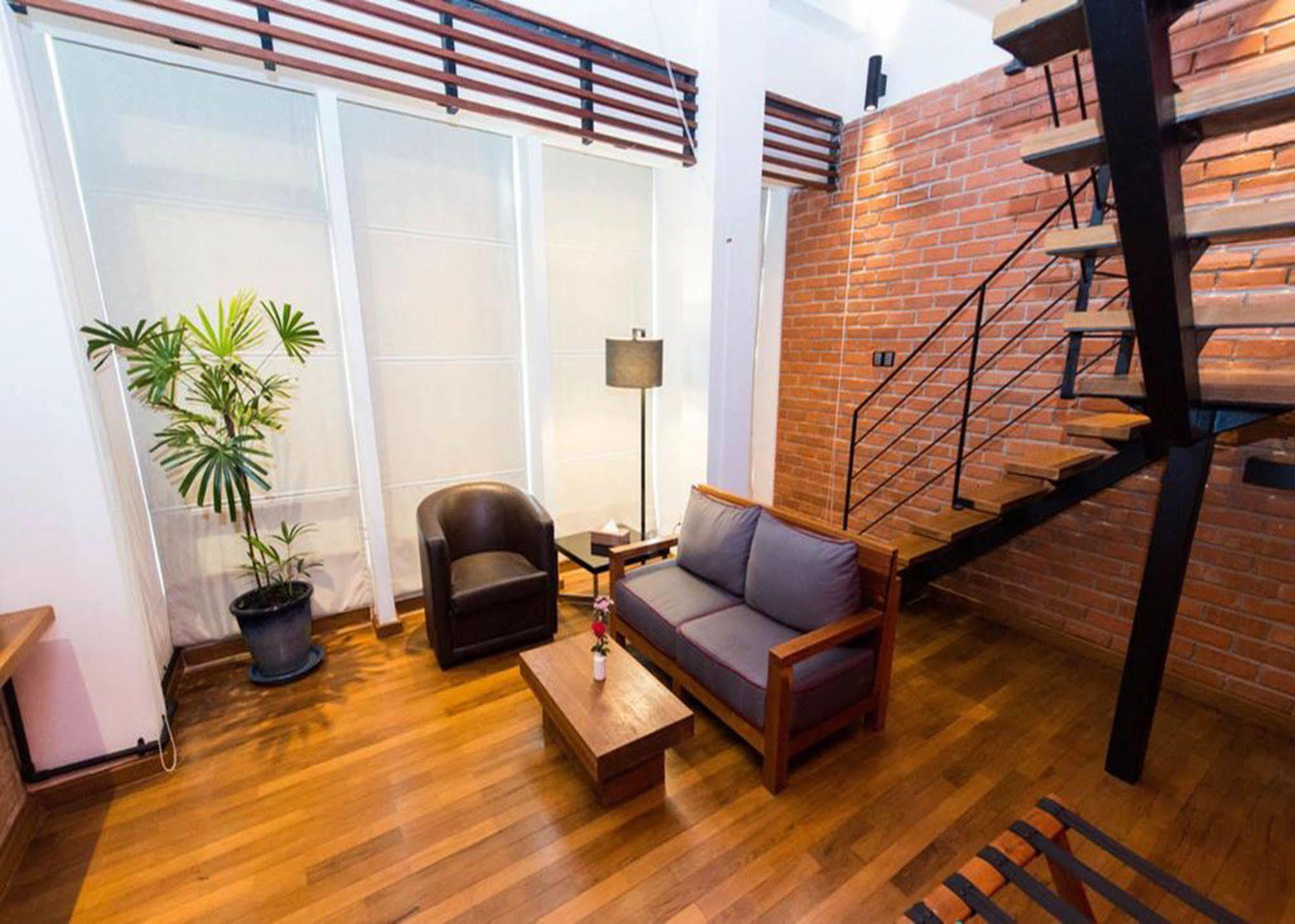 The Loft Hotel Downtown Yangón Exterior foto